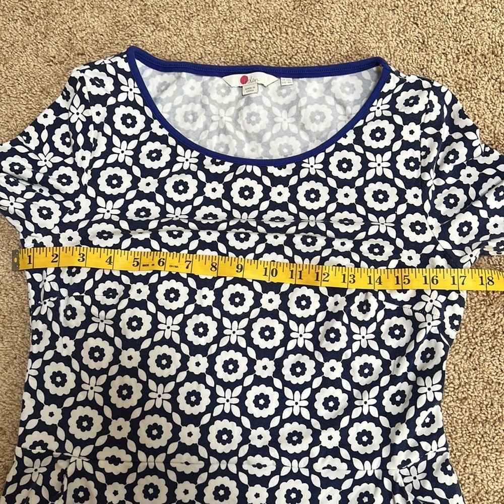 BODEN Size 8L navy with white combo printed midi dress with pockets - Picture 6 of 10